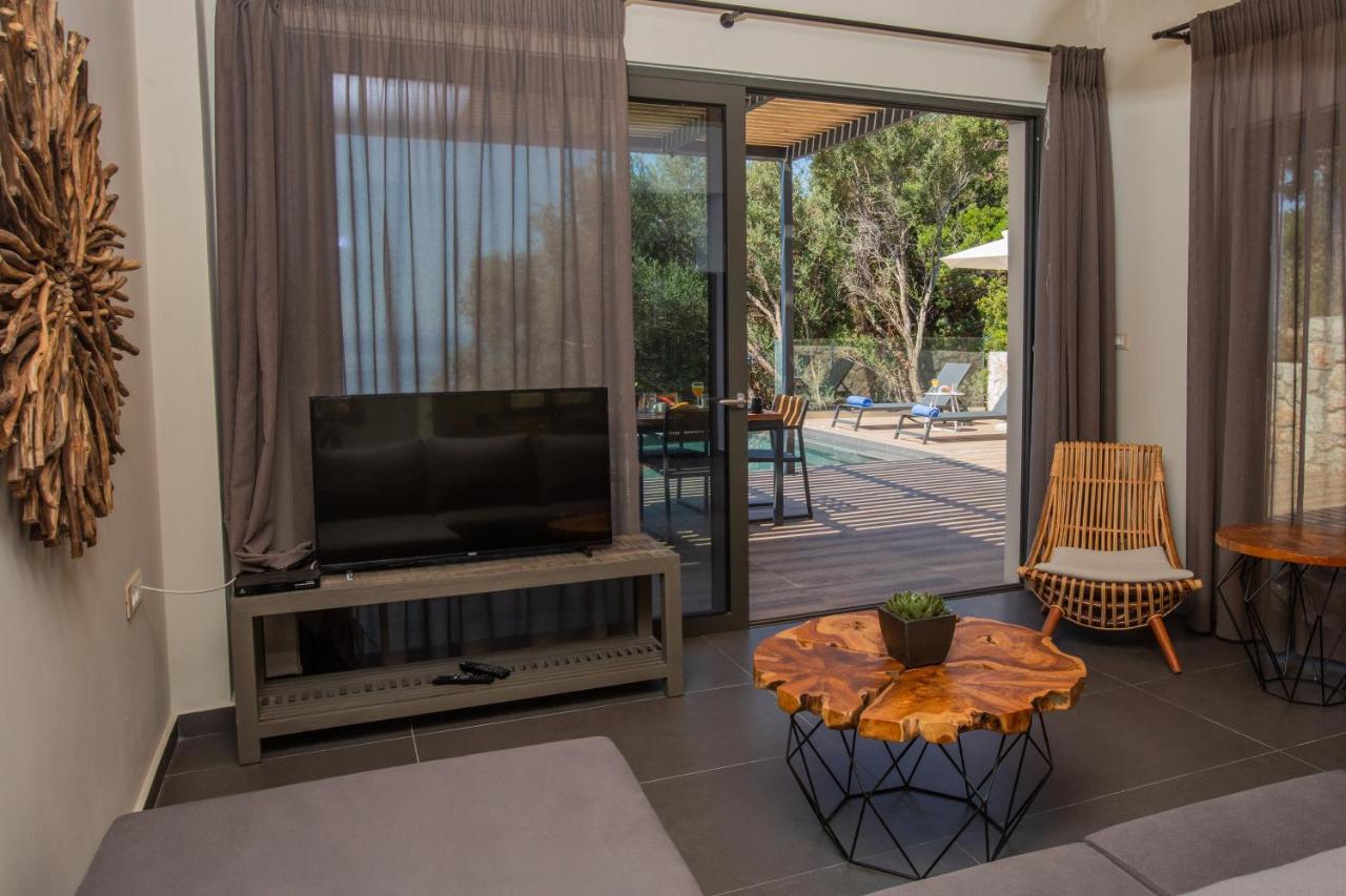 Brand New Villa Lefka With Private Pool At Platies Plateies Екстериор снимка